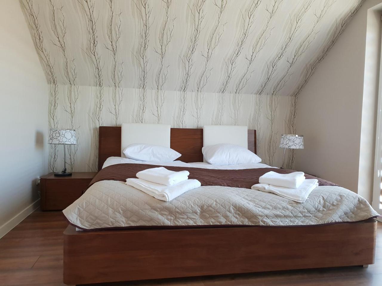 Hotel Pod Strzecha Kielce Eksteriør billede